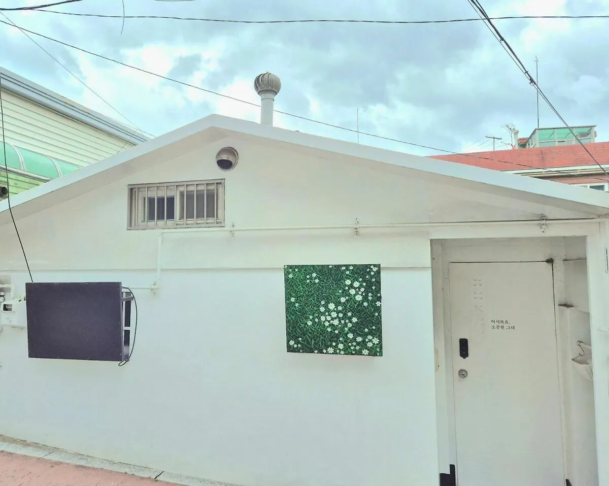 Private House, 3-Minute Walk From Hanseongdae Station, Netflix, Hyehwa, Dongdaemun, Myeongdong Σεούλ Νότια Κορέα